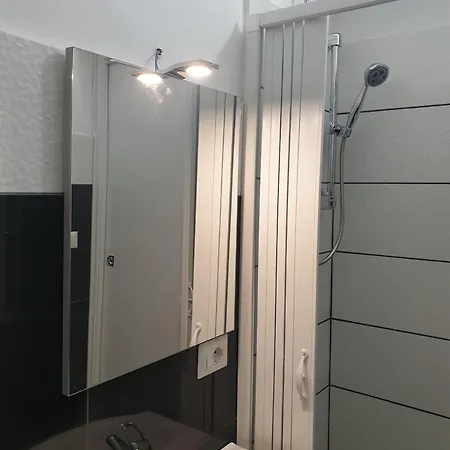 Luxury Lodge